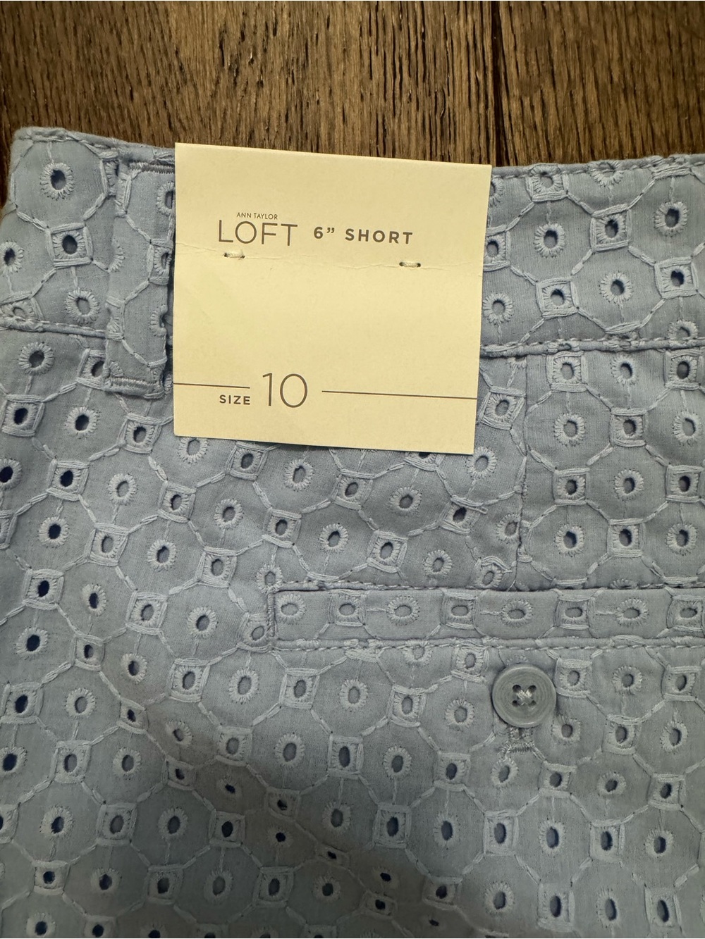 LOFT Women's Eyelet 6" Short in Light Blue - Size 10 NWT